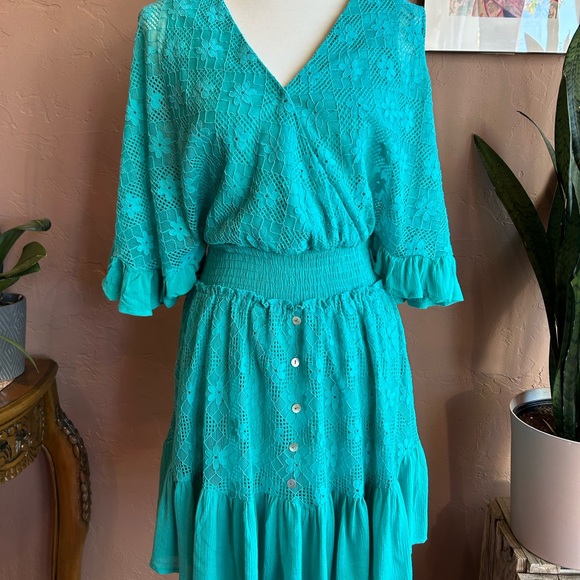 Turquoise Bohemian Bell Sleeve Mini Lace Dress NWT - Picture 6 of 8